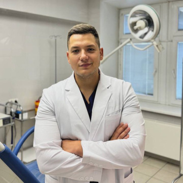 Чернушенко Артем Сергеевич